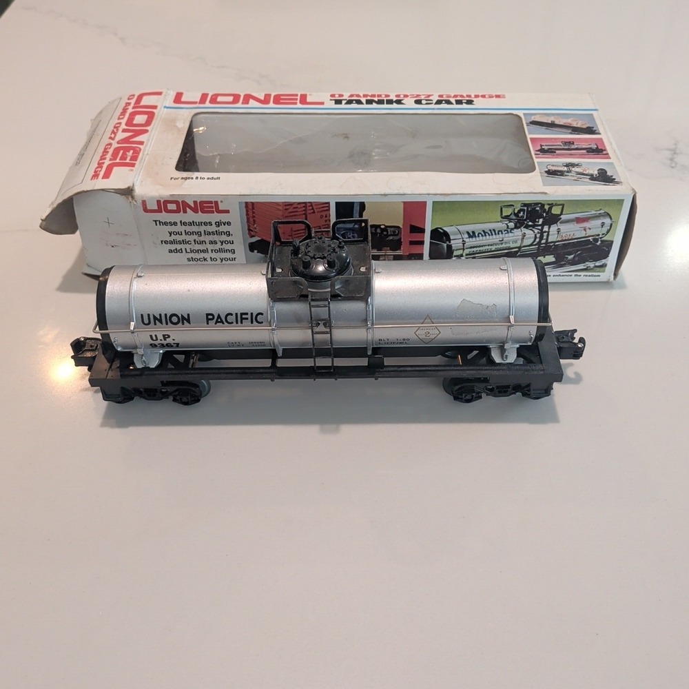Lionel 0 And 027 Gauge Gray Humble Tank Car 9334 With Box